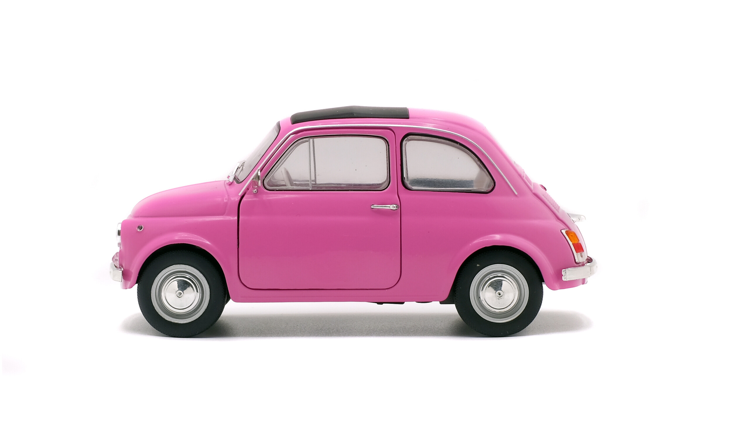 FIAT 500  PINK 1965 Solido 