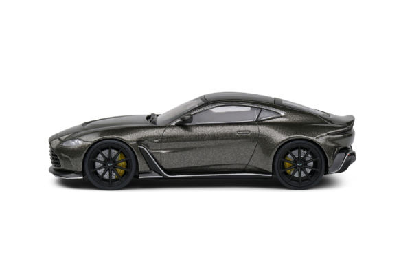 Aston Martin Vantage V12 - Cumberland Grey - 2023