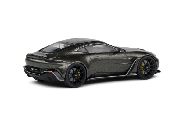 Aston Martin Vantage V12 - Cumberland Grey - 2023